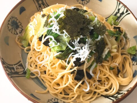 レタスと焼き海苔のペペロンチーノ